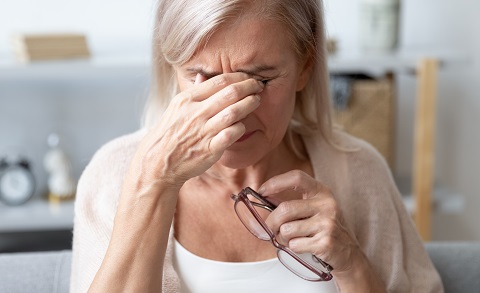 Симптомы меланомы глаза Симптомы меланомы глаза